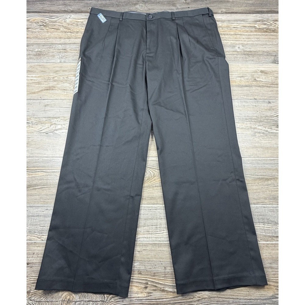 NEW Haggar Mens Pleated Classic Fit Dress Pants 42/32 No Iron Black Stretch